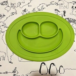SOLD ezpz Baby Mini Mat Lime 100% Silicone Suction Plate